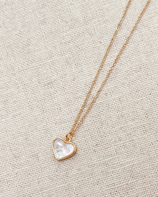 8-2886 Gracie Rose Iridescent Heart Shell Pendant Gold Necklace
