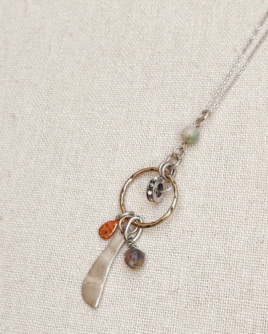 24-3372 Gracie Rose Antique Two Tone Semi-Precious Cluster Pendant Necklace