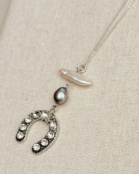 24-8783 Gracie Rose Lucky Horseshoe Keshi Pearl Necklace Silver