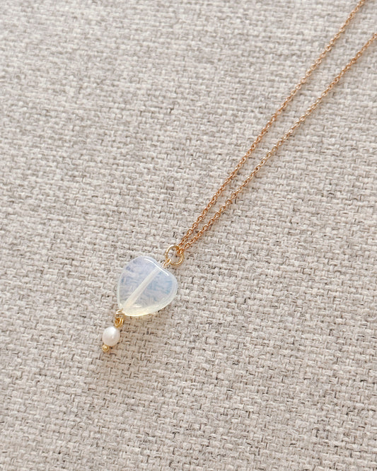 8-8131 Gracie Rose Opal Stone Heart Freshwater Pearl Necklace
