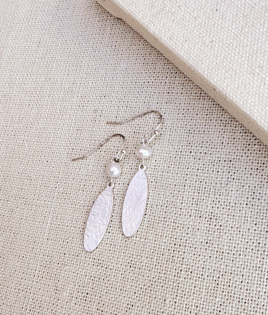 24-6680 Gracie Rose Matte Silver Oval Charm Earrings with Pearl