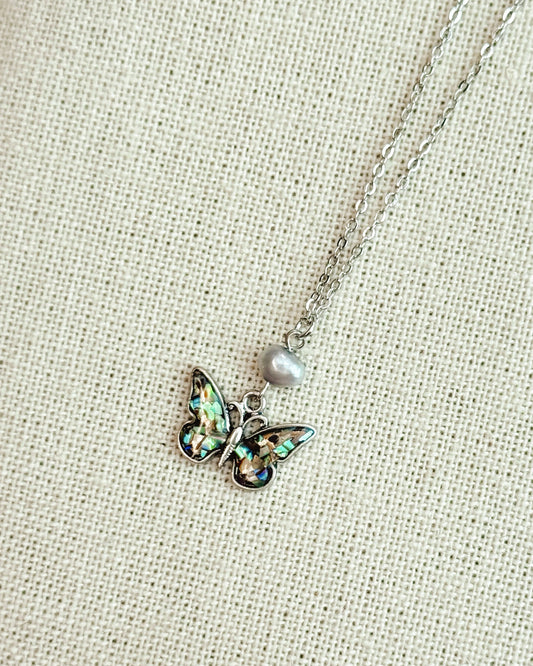 24-13076 Gracie Rose Silver Abalone Butterfly Freshwater Pearl Charm Necklace