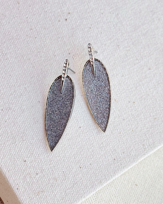 2-8715 Rhodium Sparkle Rhinestone Large Leaf Post Earrings