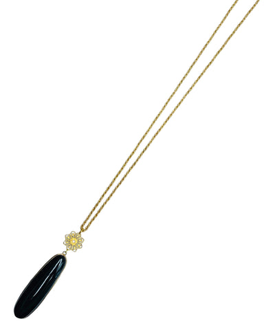 16-1604 Matte Gold & Black Agate Filigree Pendant Necklace